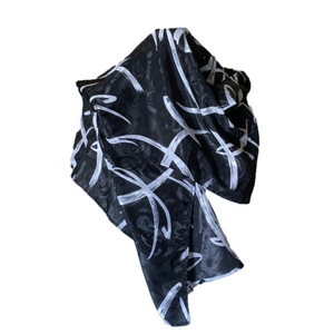 Black and white pattern satin scarf